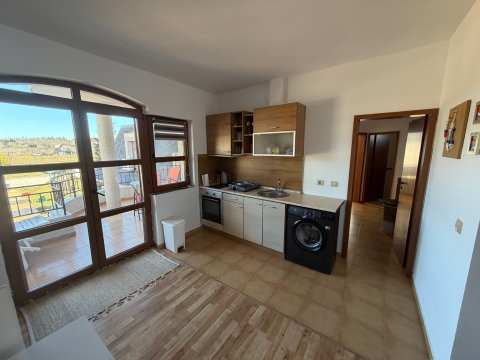 Spacious two-bedroom apartment with pool view in the Nessebar View complex, Košarica