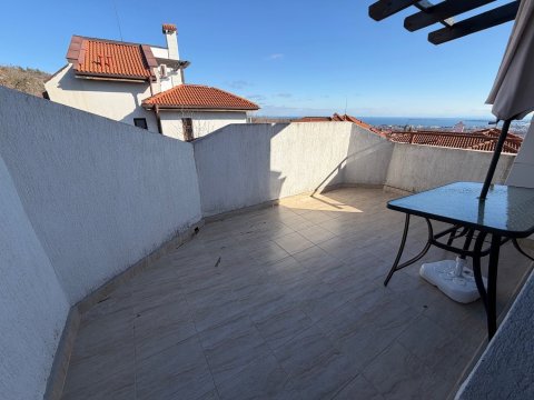 Two-room duplex apartment with panoramic sea views in Košaritsa
