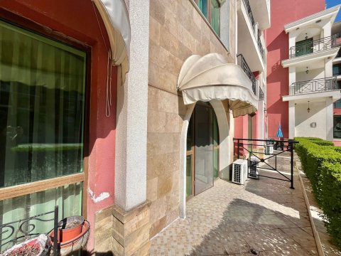 We offer for rent a two-room apartment + a large studio apartment!