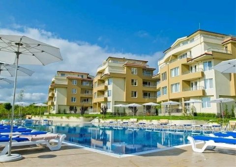 Elegant one-bedroom apartment with sea view, 150 m from the beach – Obzor / Byala