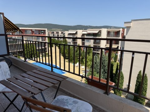 Cozy one-bedroom apartment with mountain views in Holiday Fort Club complex, Sunny Beach