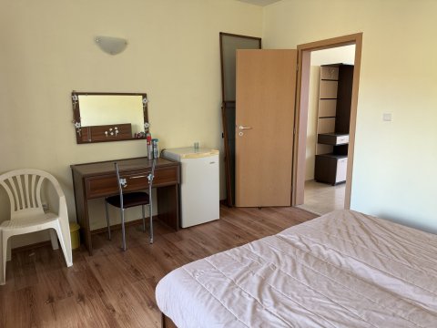One-bedroom apartment in an ecological area near Sunny Beach - Golden Eye complex, Košarica