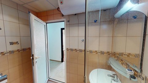 First row to the beach! Spacious two-bedroom apartment with sea view – Robinson Beach, in installments