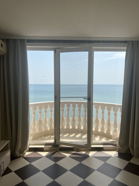 Apartment with incredible sea views – your new home in the Royal Marina complex, Elenite