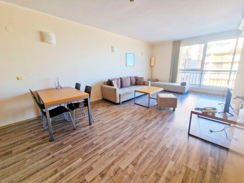 Spacious one-bedroom apartment with sea views in an exclusive first-line complex in Obzor, Bulgaria