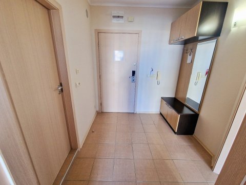 Spacious one-bedroom apartment with sea views in an exclusive first-line complex in Obzor, Bulgaria
