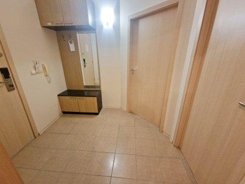 Spacious one-bedroom apartment with sea views in an exclusive first-line complex in Obzor, Bulgaria