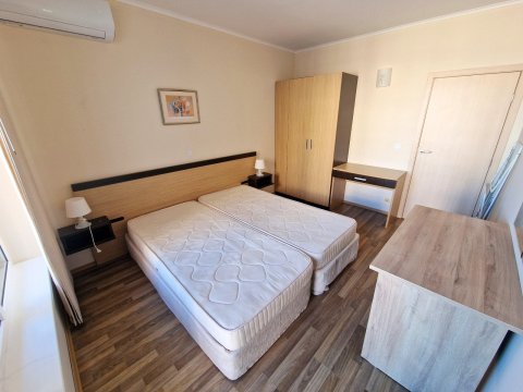 Spacious one-bedroom apartment with sea views in an exclusive first-line complex in Obzor, Bulgaria