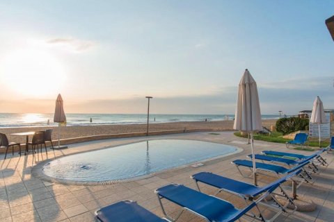 Spacious one-bedroom apartment with sea views in an exclusive first-line complex in Obzor, Bulgaria
