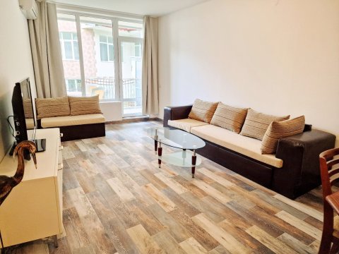 three-room apartment with sea view, two bathrooms, right on the beach, Byala