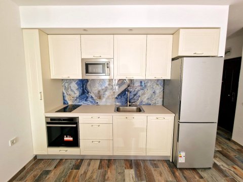 three-room apartment with sea view, two bathrooms, right on the beach, Byala