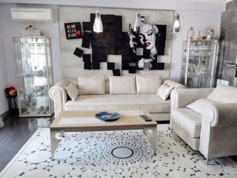 Unique, luxurious 4-bedroom maisonette just 300 m from the beach in Nessebar!