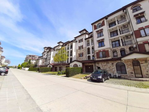 Unique, luxurious 4-bedroom maisonette just 300 m from the beach in Nessebar!