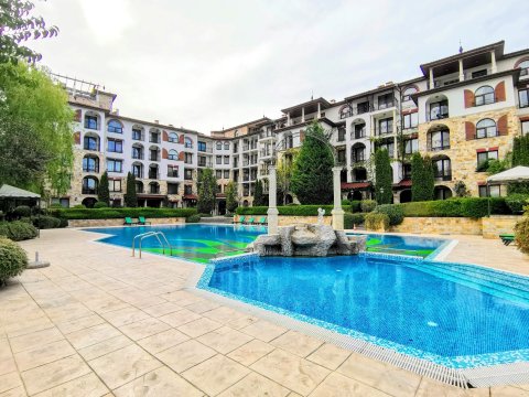 Unique, luxurious 4-bedroom maisonette just 300 m from the beach in Nessebar!