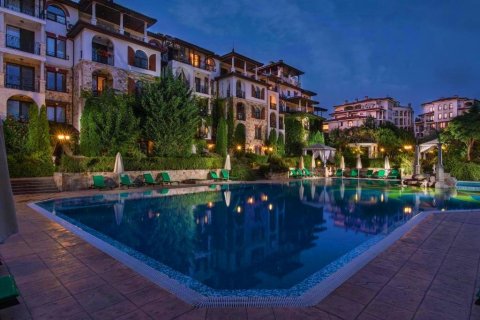 Unique, luxurious 4-bedroom maisonette just 300 m from the beach in Nessebar!