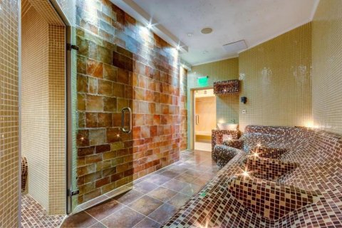 Unique, luxurious 4-bedroom maisonette just 300 m from the beach in Nessebar!