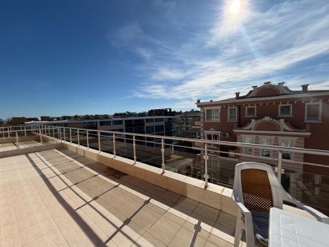 One-bedroom apartment with a spacious terrace in Sunny Beach!