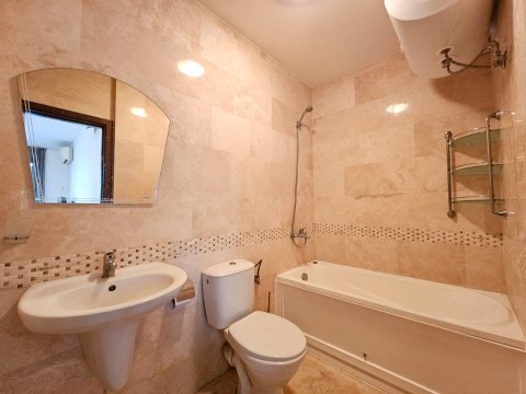 Studio in Cascadas with pool access on the raised ground floor