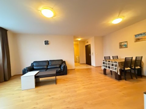 Spacious 2-room apartment, Viyana complex, Nesebar