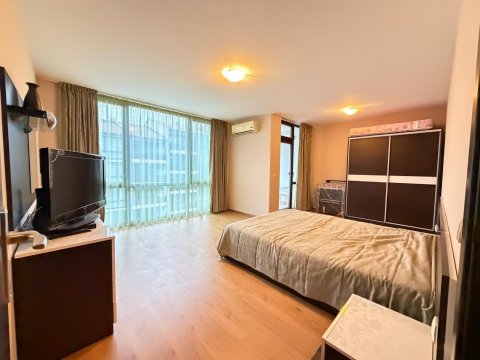 Spacious 2-room apartment, Viyana complex, Nesebar