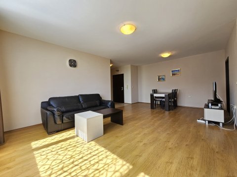 Spacious 2-room apartment, Viyana complex, Nesebar