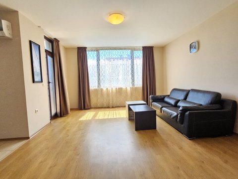 Spacious 2-room apartment, Viyana complex, Nesebar