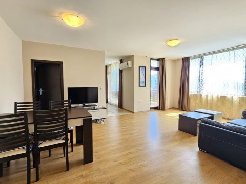 Spacious 2-room apartment, Viyana complex, Nesebar