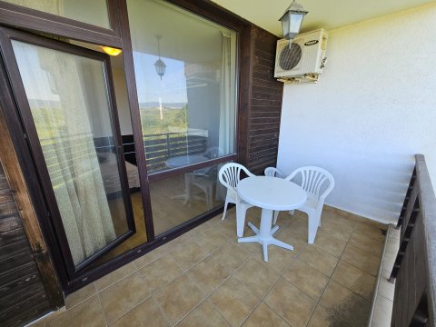 Spacious 2-room apartment, Viyana complex, Nesebar