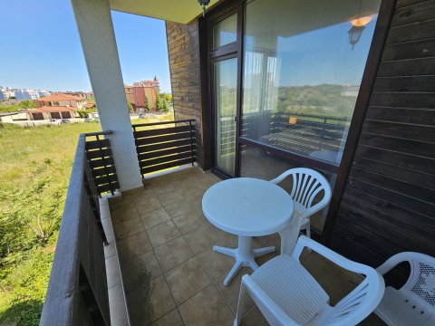 Spacious 2-room apartment, Viyana complex, Nesebar