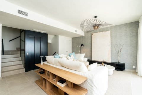 Exclusive apartments with sea views, close to golf, Benalmádena