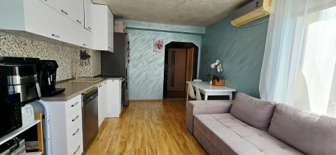 For sale a two-storey house with 3 bedrooms, a tavern and a garage near the center of Aytos