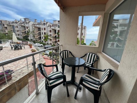 Fully furnished one-bedroom apartment for sale in Vista Residence complex, Sveti Vlas