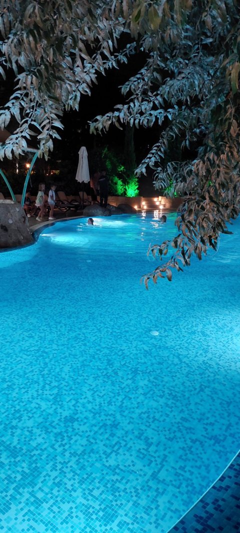 🌟 Beautiful luxury three-bedroom apartment in Harmony Suites Grand Resort, Sunny Beach 🌴