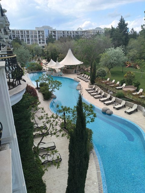 🌟 Beautiful luxury three-bedroom apartment in Harmony Suites Grand Resort, Sunny Beach 🌴