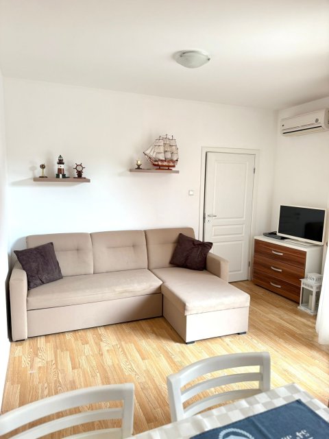 Flat 1 bedroom + kitchen 56 m², Nesebar, Sunny Beach, Bulgaria