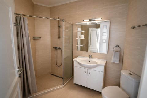 Элегантные апартаменты с одной спальней в комплексе Romance Marine — стиль, комфорт и приморская атмосфера в 400 м от пляжа.