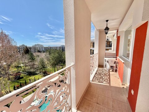 Luxury one-bedroom apartment in Sunny Beach