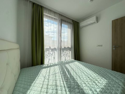 Two-room apartment in Cascadas