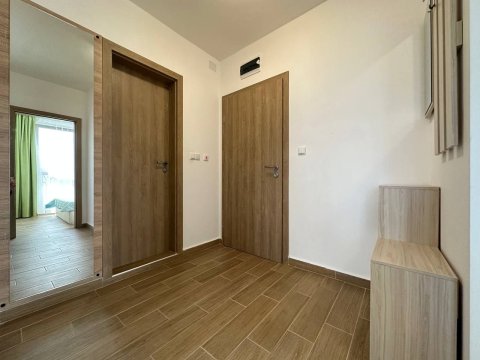 Two-room apartment in Cascadas