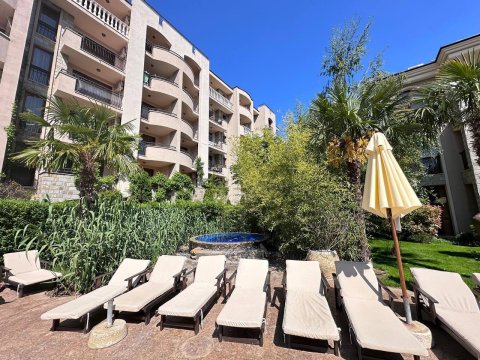 Two-room apartment in Cascadas