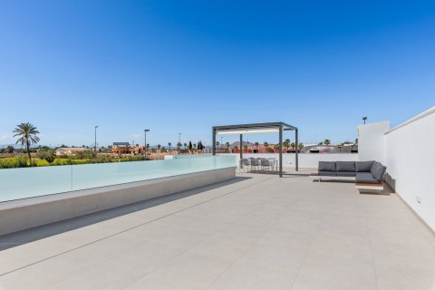 Cozy detached chalet, private pool and garden, San Javier