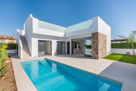 Luxury detached chalet, 2 km from the sea with private pool, San Javier