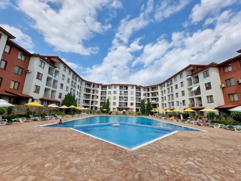 Two-Bedroom Apartment in Apollon 6 Complex with Pool View