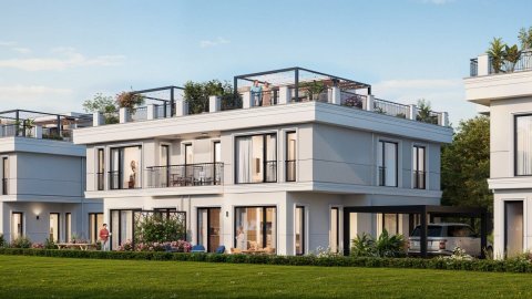 "8 Del Mar" - beachfront accommodation by the sea