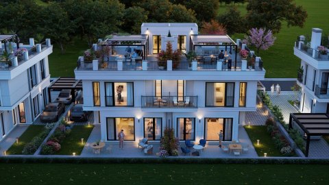 "8 Del Mar" - beachfront accommodation by the sea