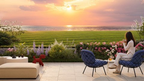 "8 Del Mar" - beachfront accommodation by the sea