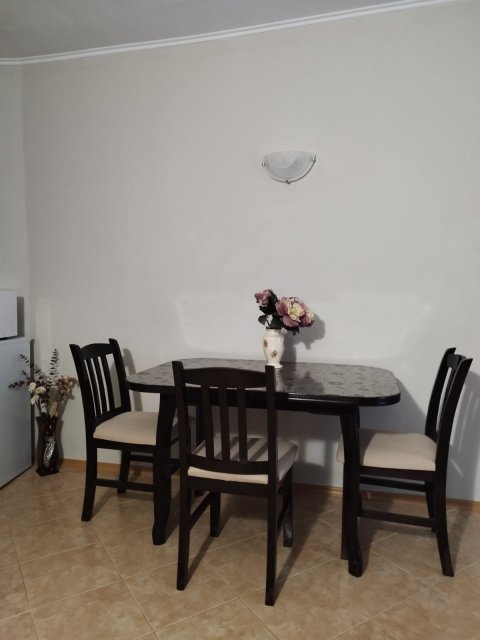Просторно студио за продажба в комплекс Sunset Beach 1 с минимална такса поддръжка