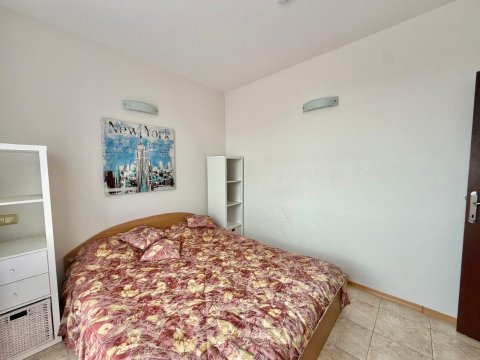 Тристаен апартамент в Слънчев Бряг! Изгодна цена!