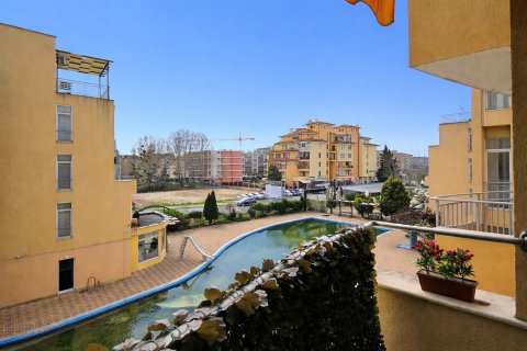 Fully furnished and equipped 2-bedroom apartment for sale in the Kamelia Garden complex