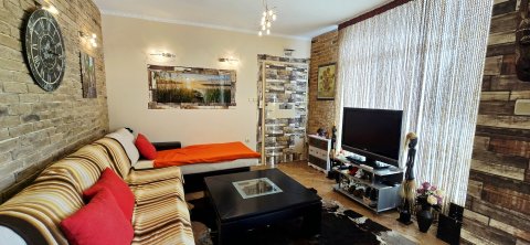 Fully furnished and equipped 2-bedroom apartment for sale in the Kamelia Garden complex